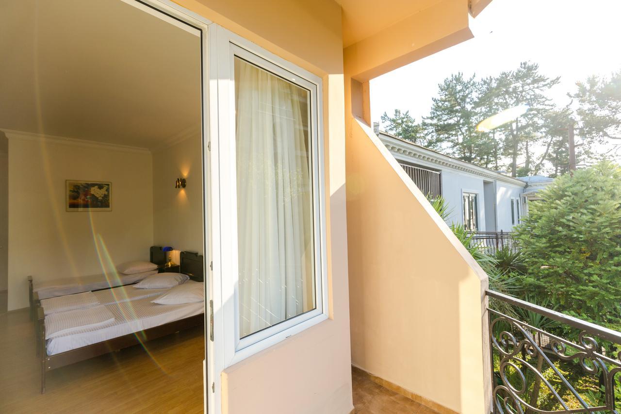 Hotel Simpatia Kobuleti Eksteriør bilde